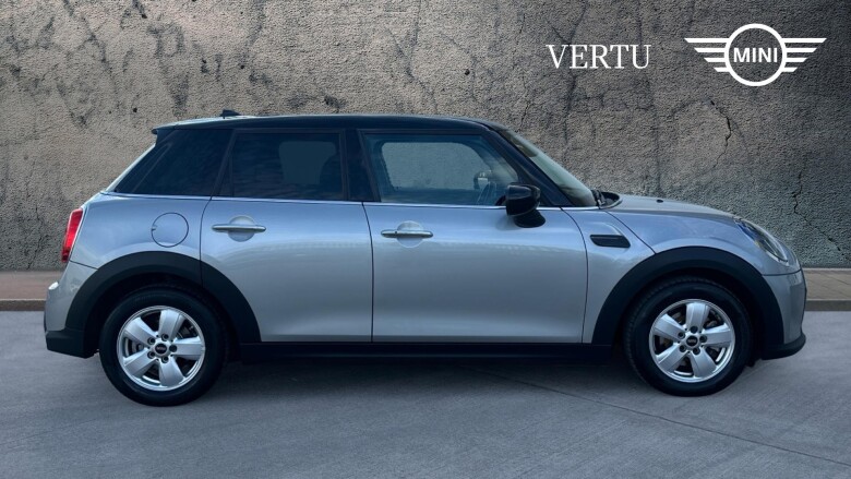 MINI Hatchback 1.5 Cooper Classic Premium 5dr Auto Petrol Hatchback